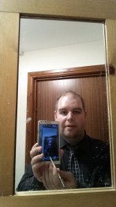 If you want a photo taken properly, do it your selfie.